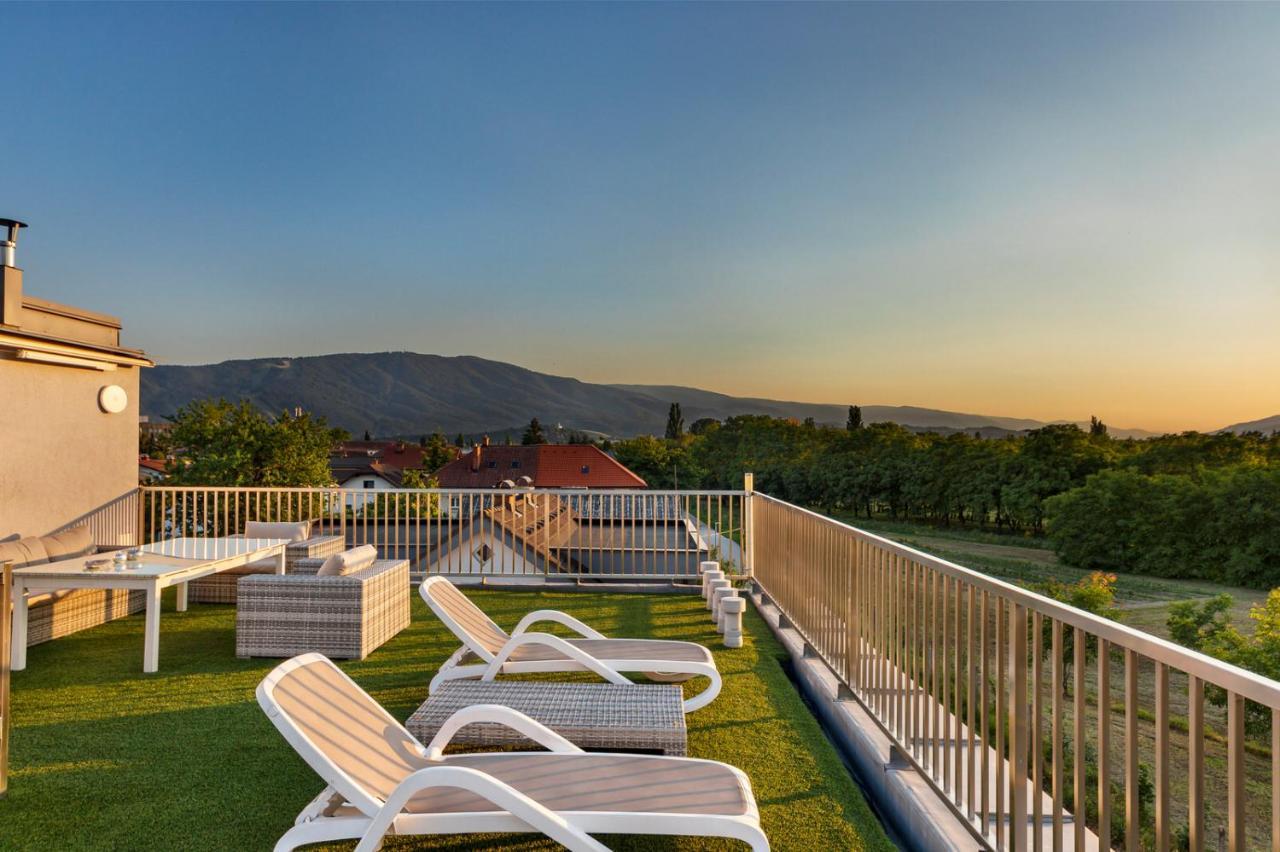 Contemporary Apartment With Rooftop Terrace In Maribor Eksteriør bilde